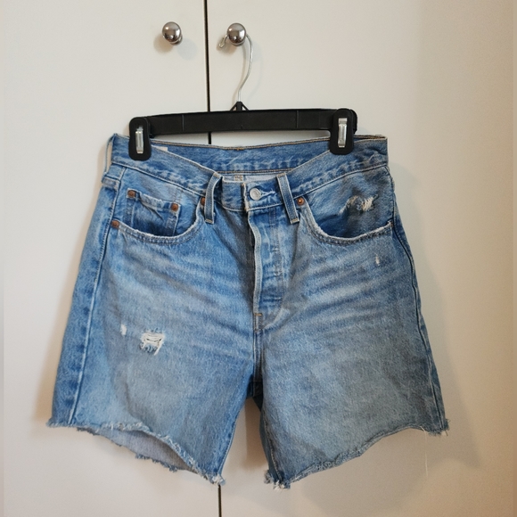 Levi's 501 Mid-Thigh Women's Jean Shorts, US27 - Picture 3 of 11
